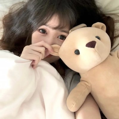 屏住呼吸：挑战冰潜纪录